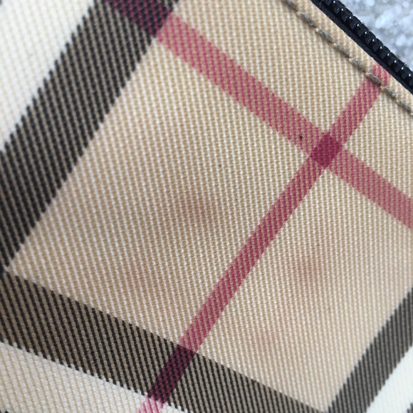 Burberry Nova Check cosmetic bag - Picture 12 of 13